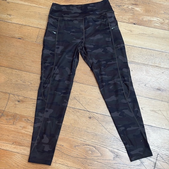 NWT Gradual Leggings. Size XL - Picture 1 of 8